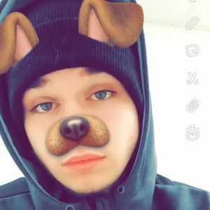 Meet your Posher, Adam